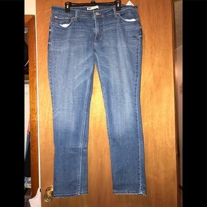 Levis 524 Too Superlow Bootcut Jeans